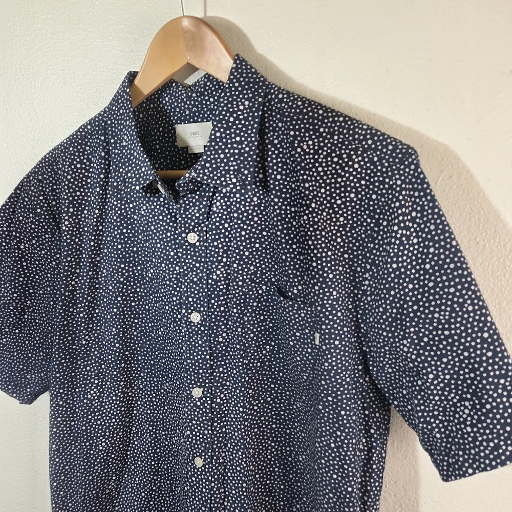 OBEY Navy Blue Polka Dot Short Sleeve Button Up Shirt Mens Large - Picture 6 of 11